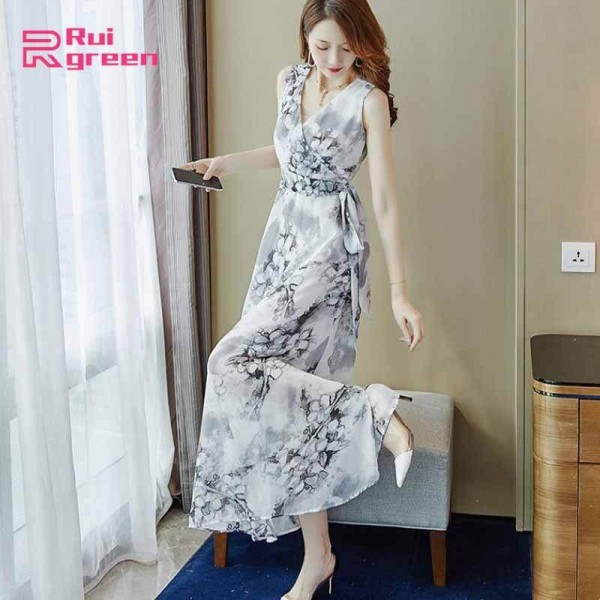 Phiên Bản Hàn Quốc Của Chiếc Váy Váy Đi Biển Đầm Bohemia Là Chiếc Váy Mỏng Bên Bờ Biển